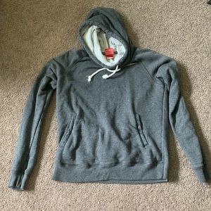 Small Nike hoodie w neck warmer
